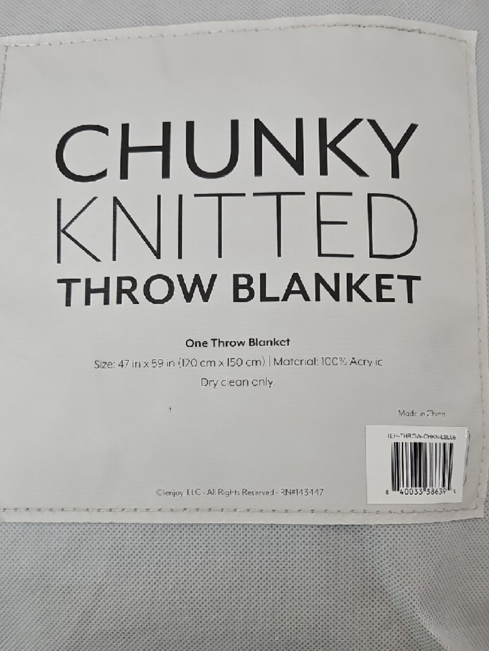 Nordstrom Chunky Knitted Throw Blanket - Pale Blue - Picture 2 of 3